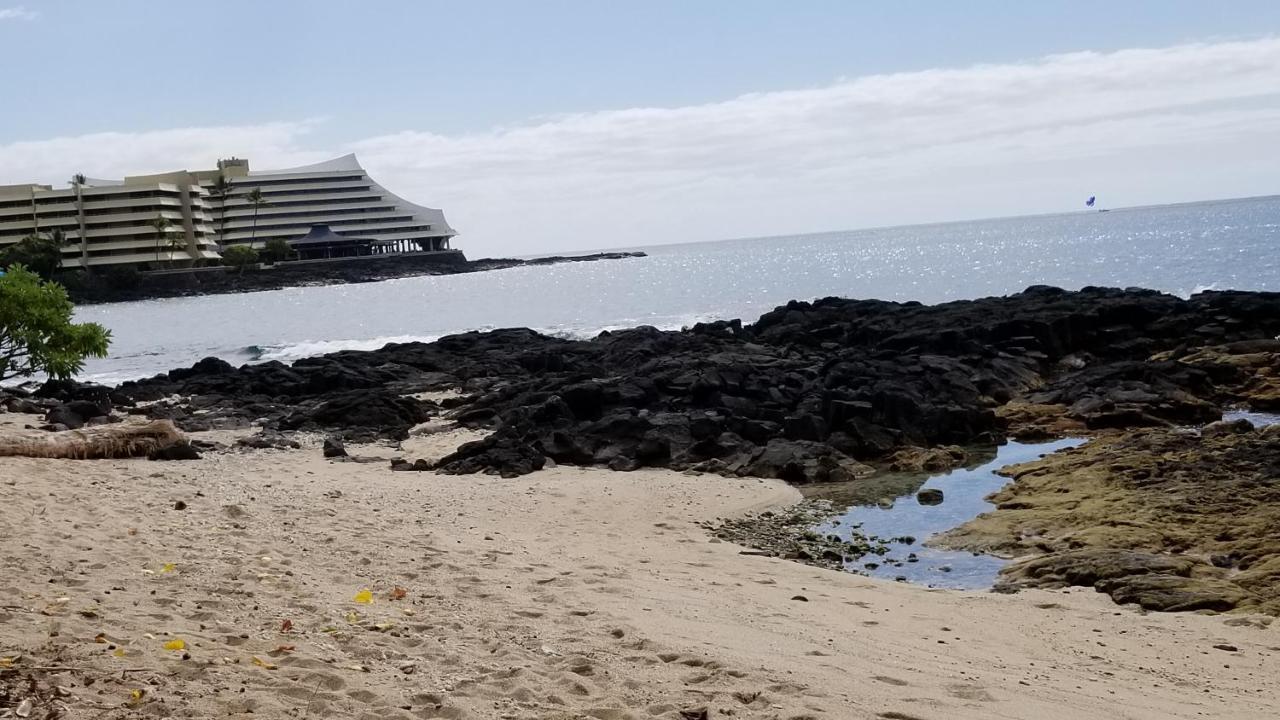 Downtown Hawaiian Paradise Condo With Hot Tub, Pool & Beach - Kona Islander Inn Kailua-Kona Eksteriør billede