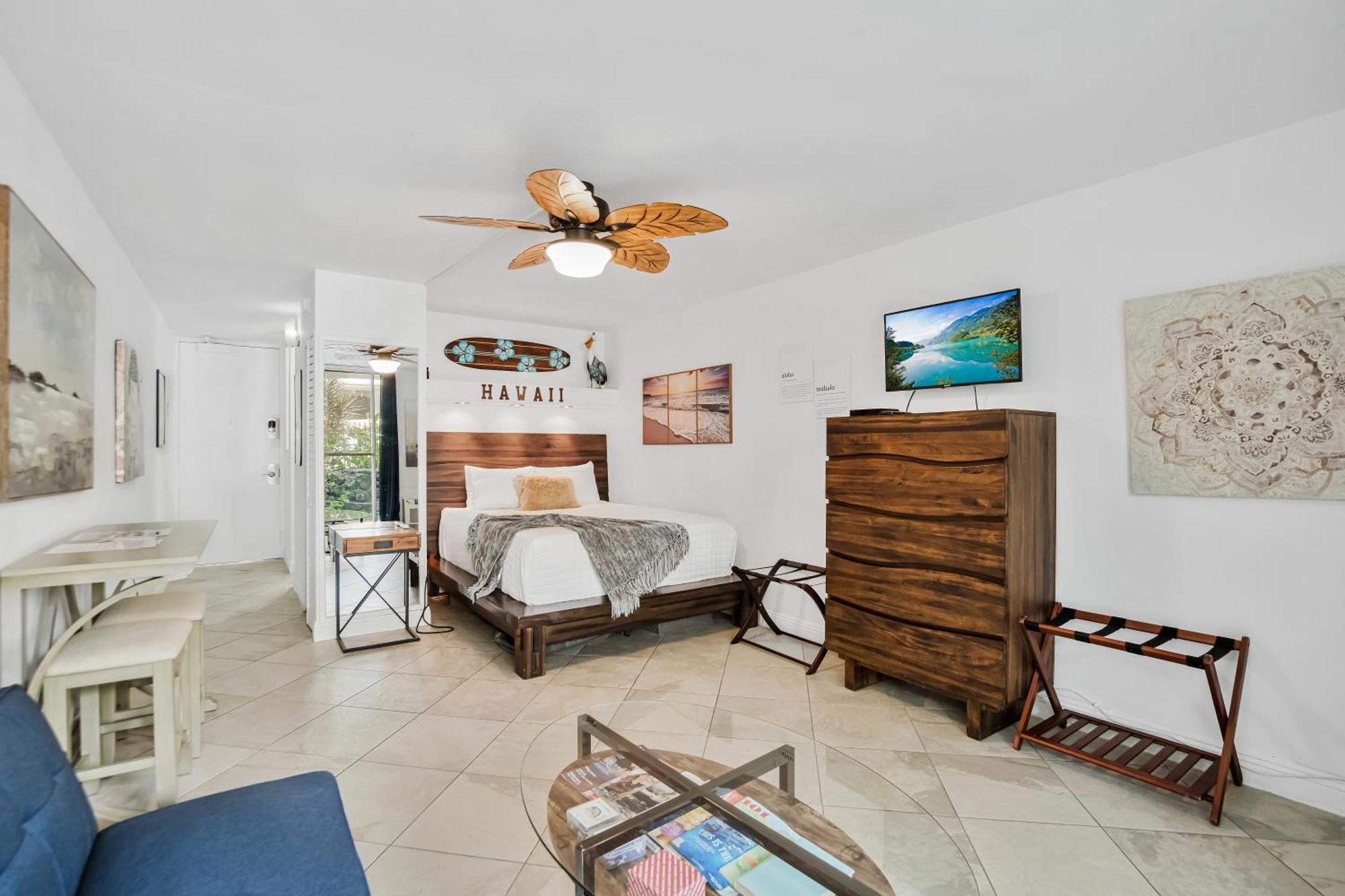 Downtown Hawaiian Paradise Condo With Hot Tub, Pool & Beach - Kona Islander Inn Kailua-Kona Eksteriør billede
